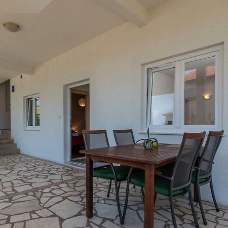 Apartments Ivan Trogir Exterior foto